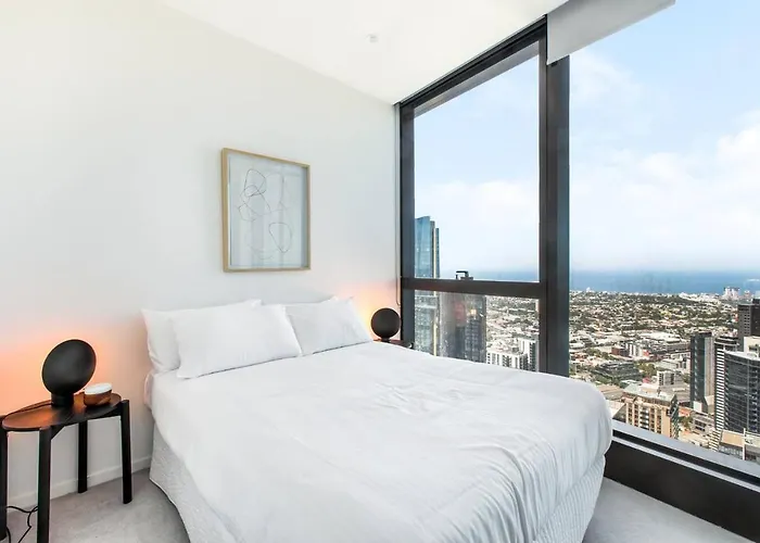 \'Sky-High 65\' Southbank Comfort With Sweeping Views